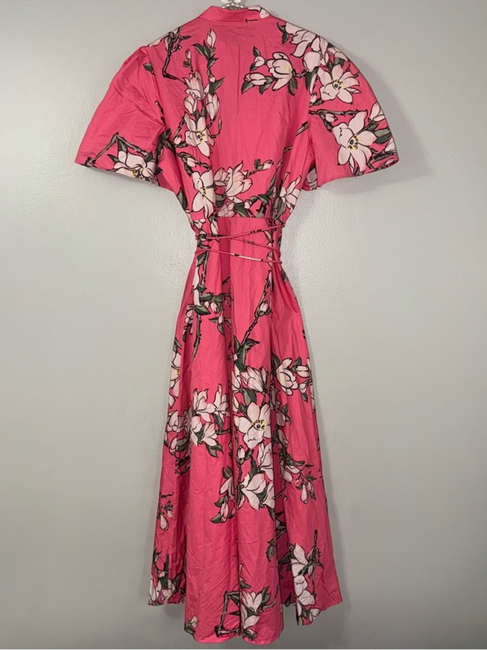 LEO LIN BIANCA SHORT SLEEVE MIDI DRESS IN PINK MAGNOLIA PRINT - Picture 5 of 17